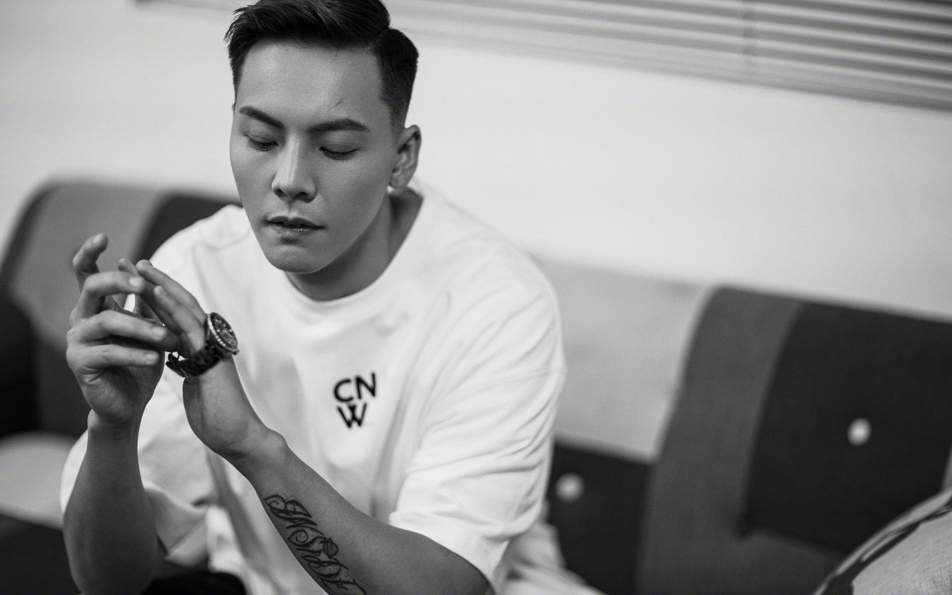 比赛直播支持手语翻译拓宽受众群体，直播的手语